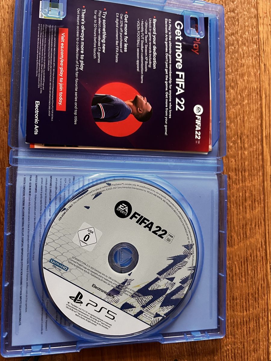 Jeux: FIFA 22 - PS5 - Excellent Condition – D'occasion à Altendorf par Angie__Z 2