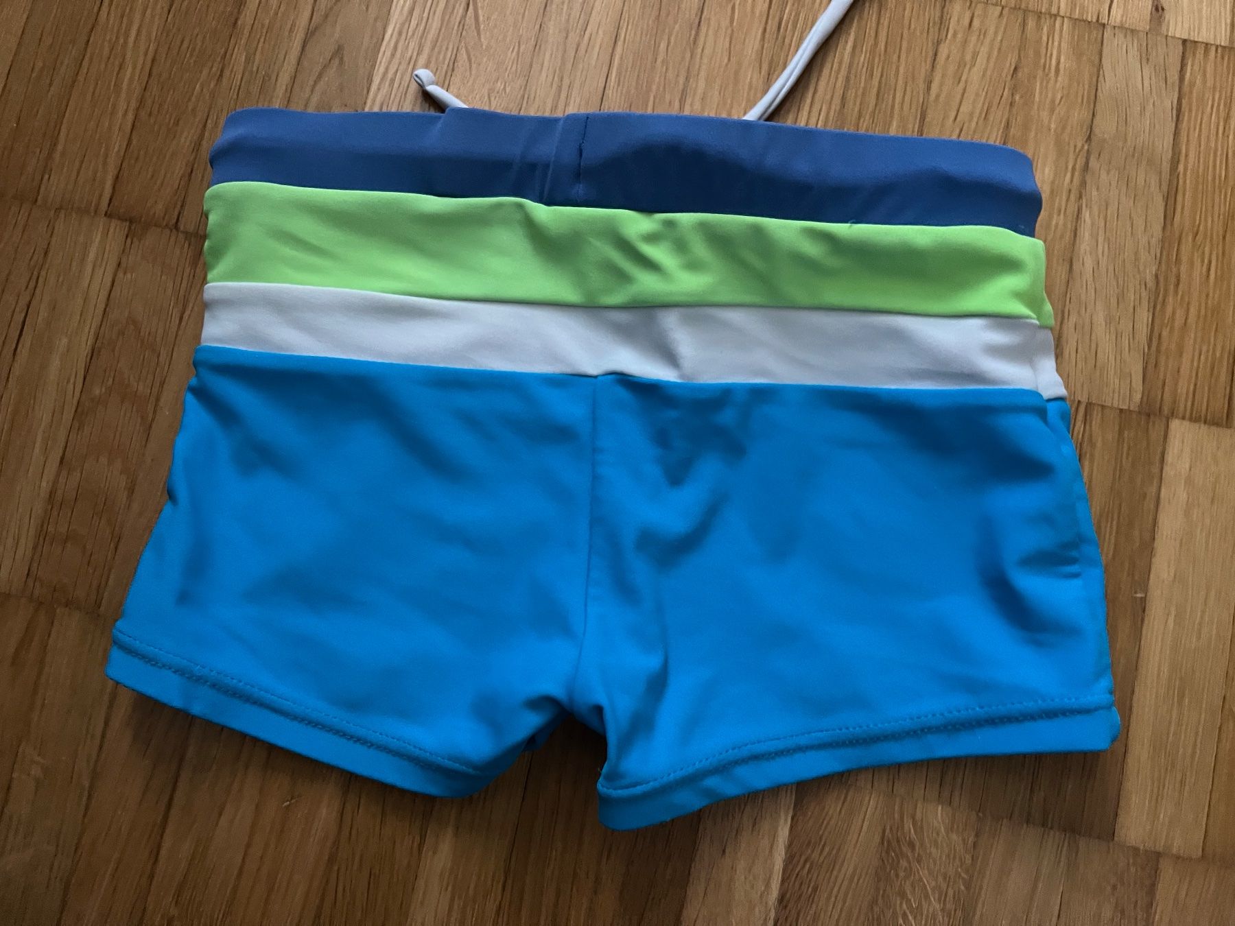 Costumi da bagno: Badehose Gr. 116 – Usato da Jona venduto da Good_luck1_ 2