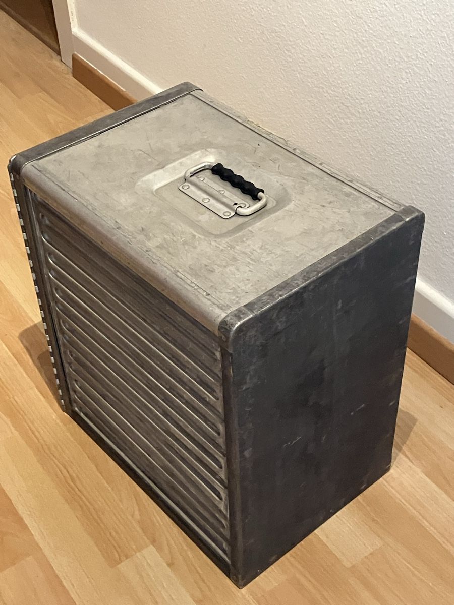 Contenitori edile: Swissair Galley box container Bucher – Usato da Zürich venduto da Classic_Collection_Zurich 3