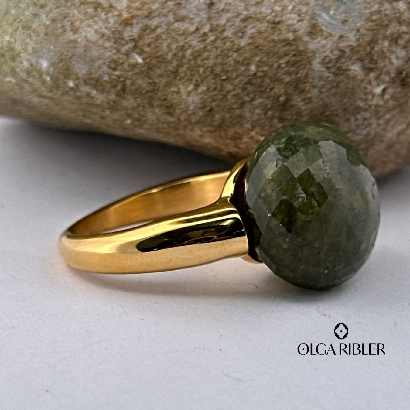 Olga Ribler Bagues: Edelstahl Ring mit Vesuvianite Ringgrösse 58 – Neuf (Voir description) à Luzern par Schmuckoutlet 4