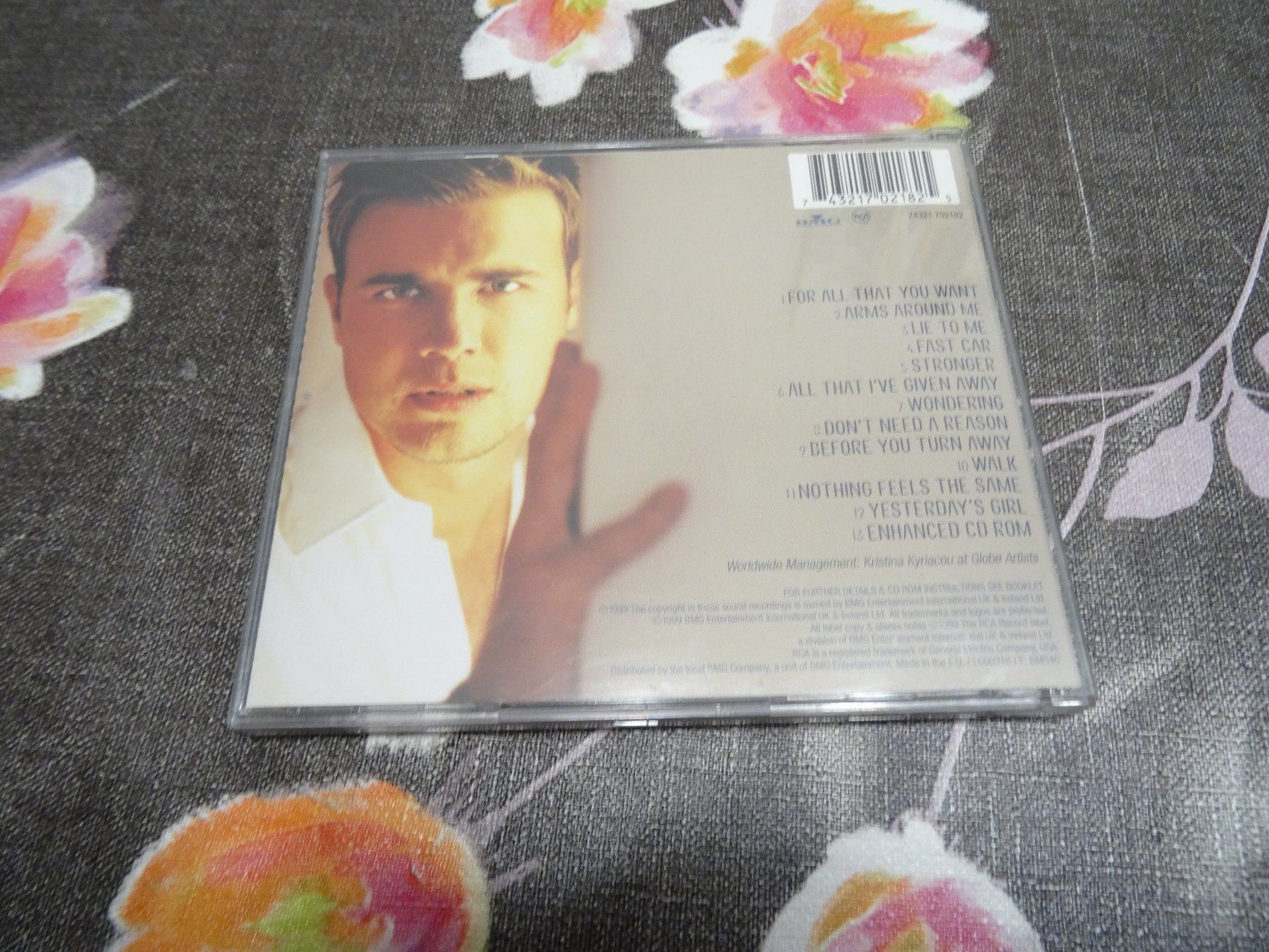 CD: Gary Barlow - Twelve Months, Eleven Days CD – Usato da Olten venduto da Disc-Ausverkauf 1