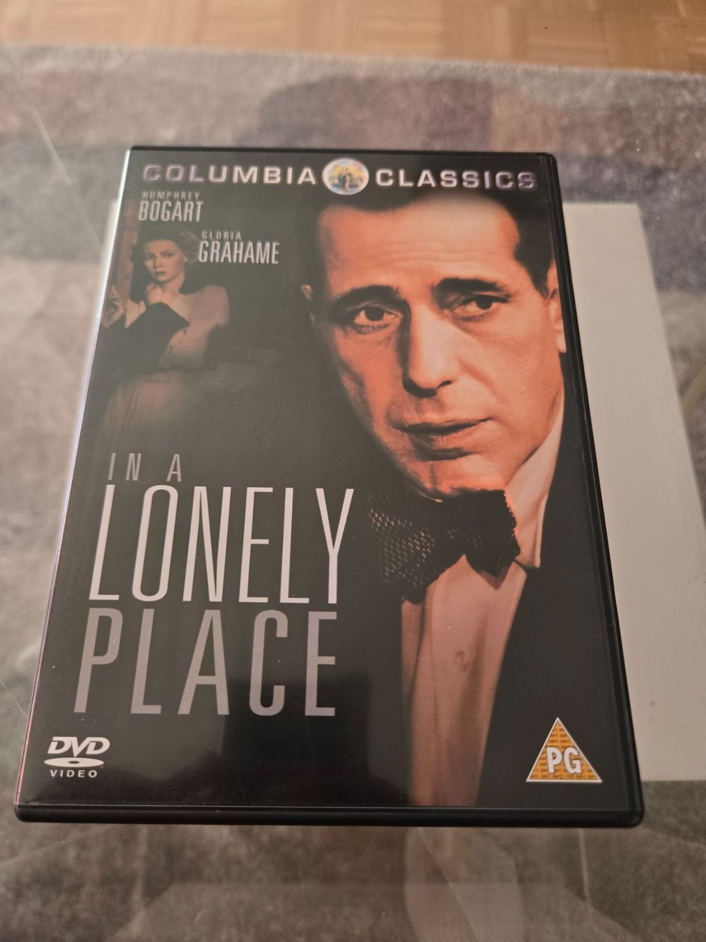 Tous les DVDs: In a Lonely Place DVD – D'occasion à Bussigny par Kfdlt