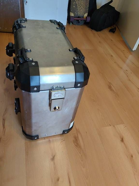 Valigie: 2 valises latérales heavy duties – Usato da Lausanne venduto da nin_nyc7 2
