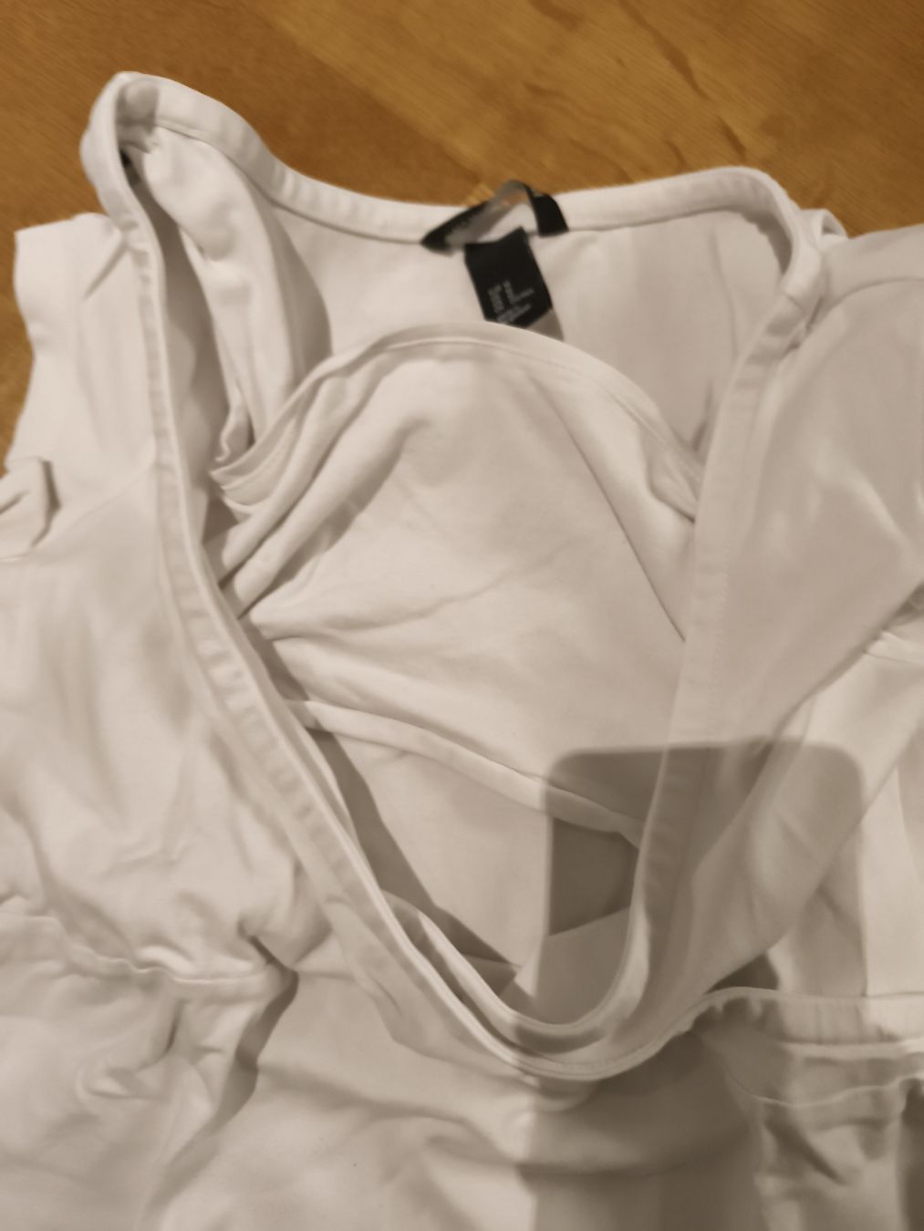 H&M T-Shirts: 2 H&M Mama Stillshirts, Grösse M, Baumwolle – Gebraucht aus Illnau von snejinka 3