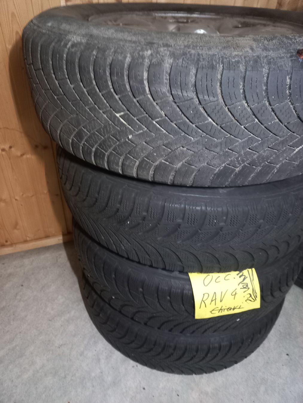 Pneumatici & Ruote complete: Toyota Rav original Räder – Usato da niederbüren venduto da ivanschei