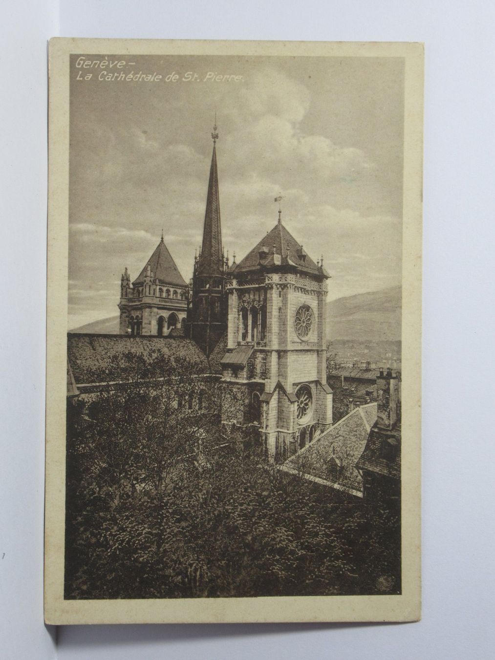 Cartoline postali: Genève , La Cathédrale de St. Pierre 1918 – Usato da Grenchen venduto da Bluemchen1900