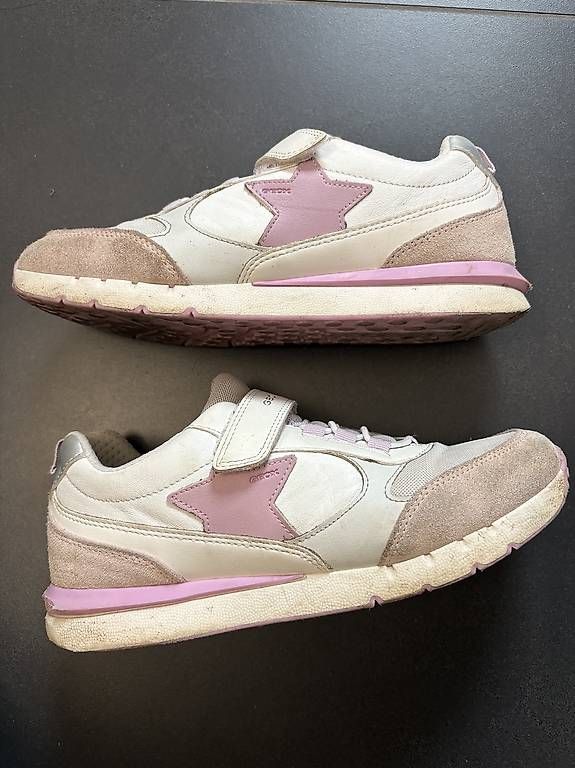 Geox Scarpe per ragazze: Geox Schuhe Grösse 39 – Usato da Münchenstein venduto da Miresolese 1