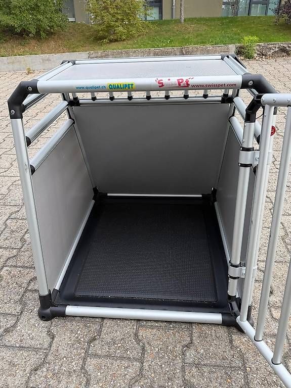 Gabbie, trasporto & Sicurezza: Auto-Hundebox – Usato da Innertkirchen venduto da Top_100 3