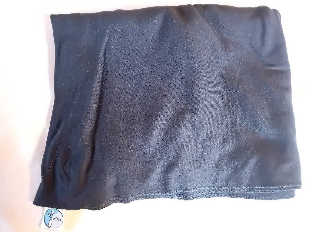 Moby Wrap Bauch- & Rückentragen: Tragetuch Moby – Gebraucht aus Auw von luszur