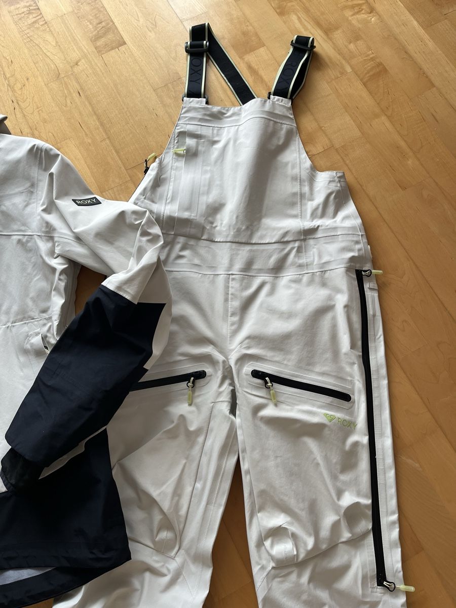 Roxy Jacken: Roxy 3L Gore-Tex Jacke + Bib Pant – Gebraucht aus Bönigen von Bergeli 2