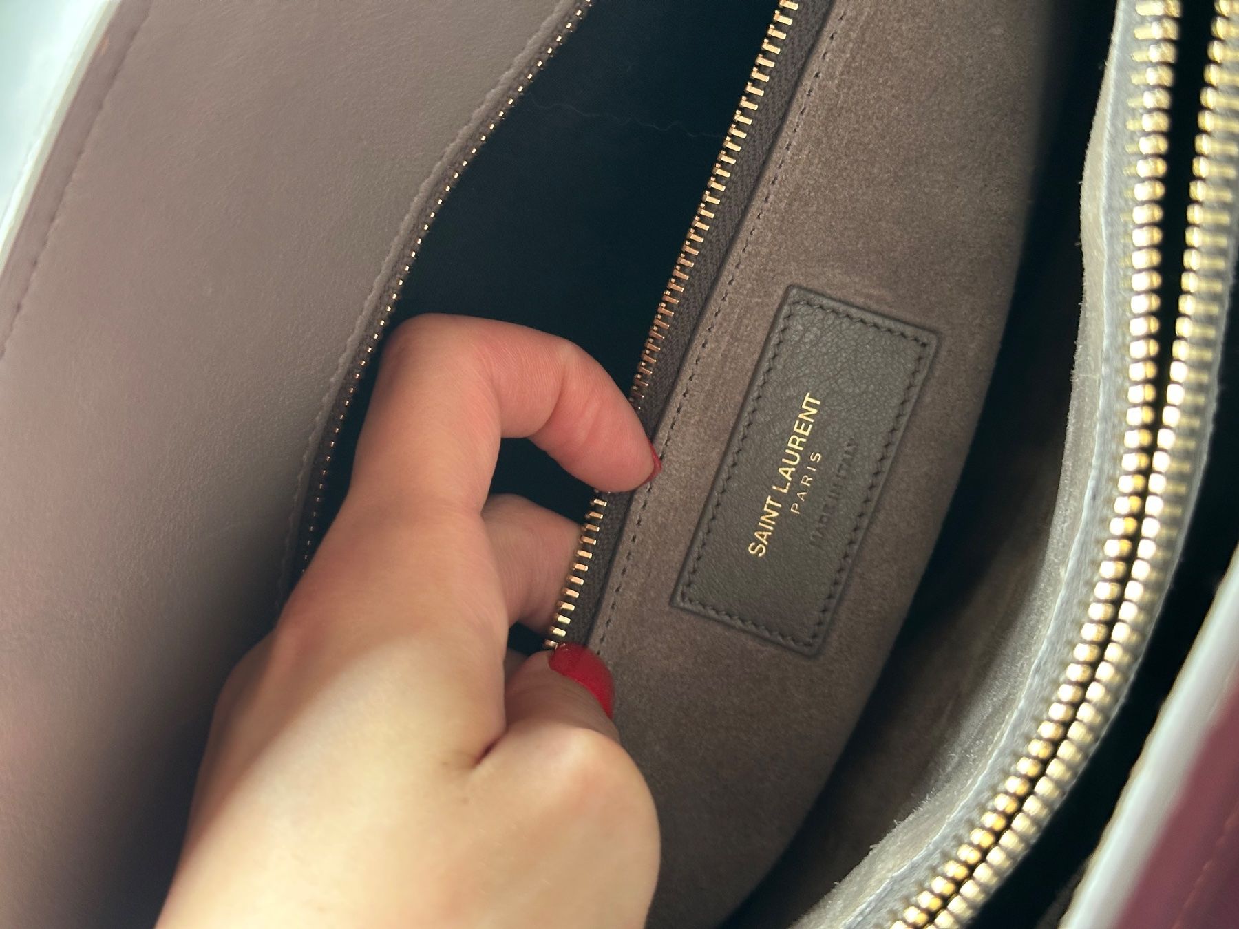 Saint Laurent Borse da donna: Sac Saint Laurent de jour taille small – Usato da Cologny venduto da tou_dr98 4