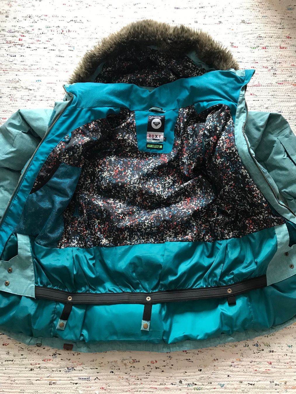Roxy Giacche: Winterjacke ROXY Gr. M – Usato da Affoltern am Albis venduto da var_658p 6