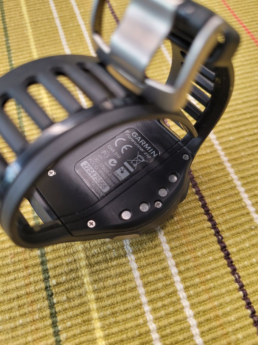 Garmin Smartwatch: Forerunner 210 – D'occasion à Oberweningen par Maniperte 4