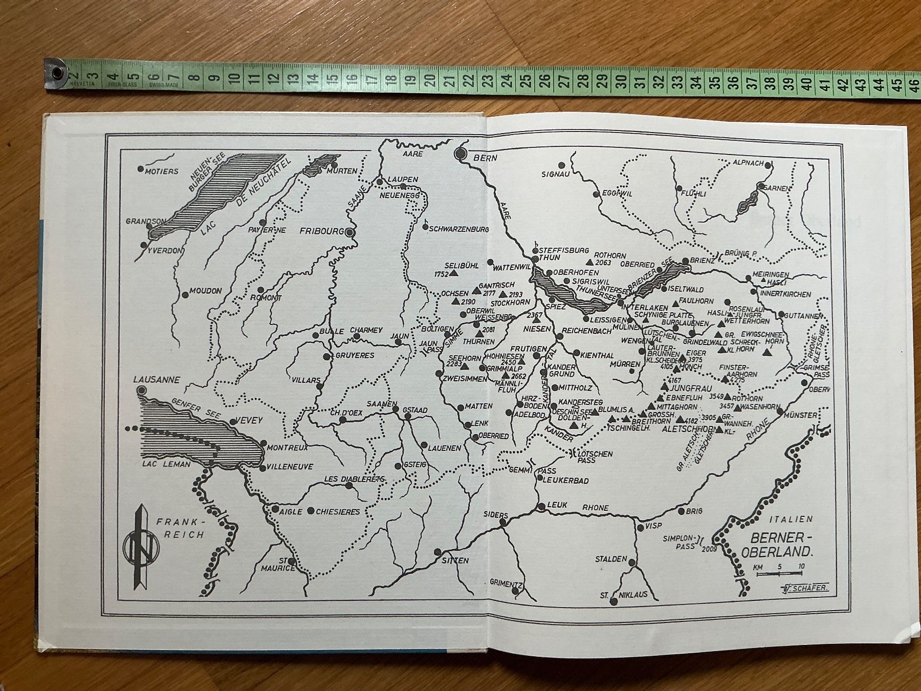 Bücher: Berner Oberland, D, F, E, 1970s – Gebraucht aus Maur von 20hcodracir11 1