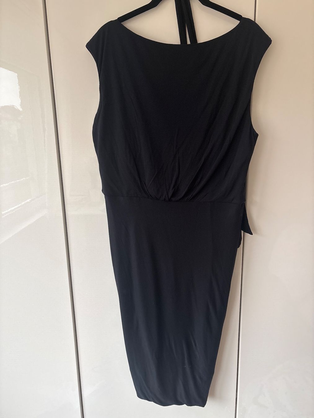 Vestiti: Schwarzes Kleid mit Bindegürtel – Usato da Zürich venduto da stefwax12 1