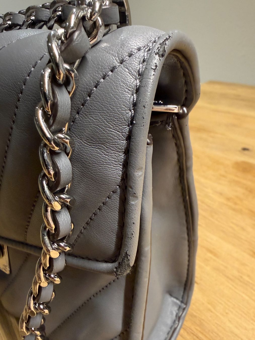Michael Kors Borse da donna: Michael Kors Tasche Grau – Usato da Ellikon an der Thur venduto da jana-sch 8