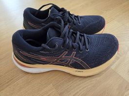 Asics Gel-Kayano 28 Laufschuhe Gr. 39