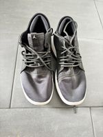 Jordan Flight Runner 2 Noir/Blanc, taille 43