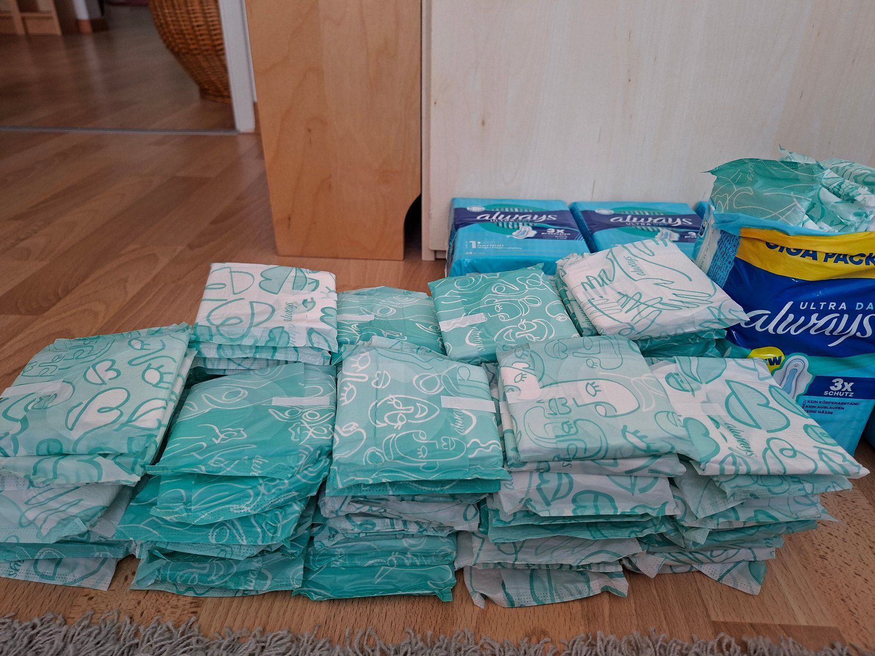Autres soins du corps: Binden always ultra – D'occasion à Pfäffikon SZ par pumuckl123 5