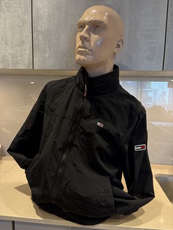 Tommy Jeans Jacke schwarz Grösse L guter Zustand