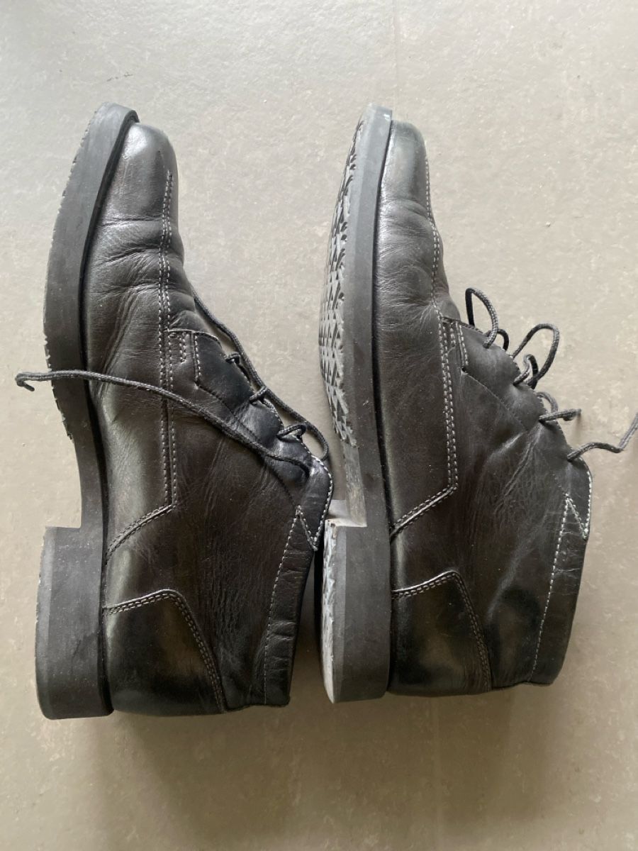 Scarpe da uomo: Schwarze Herren Lederschuhe, Grösse 43, – Usato da Dallenwil venduto da kavogt6 3