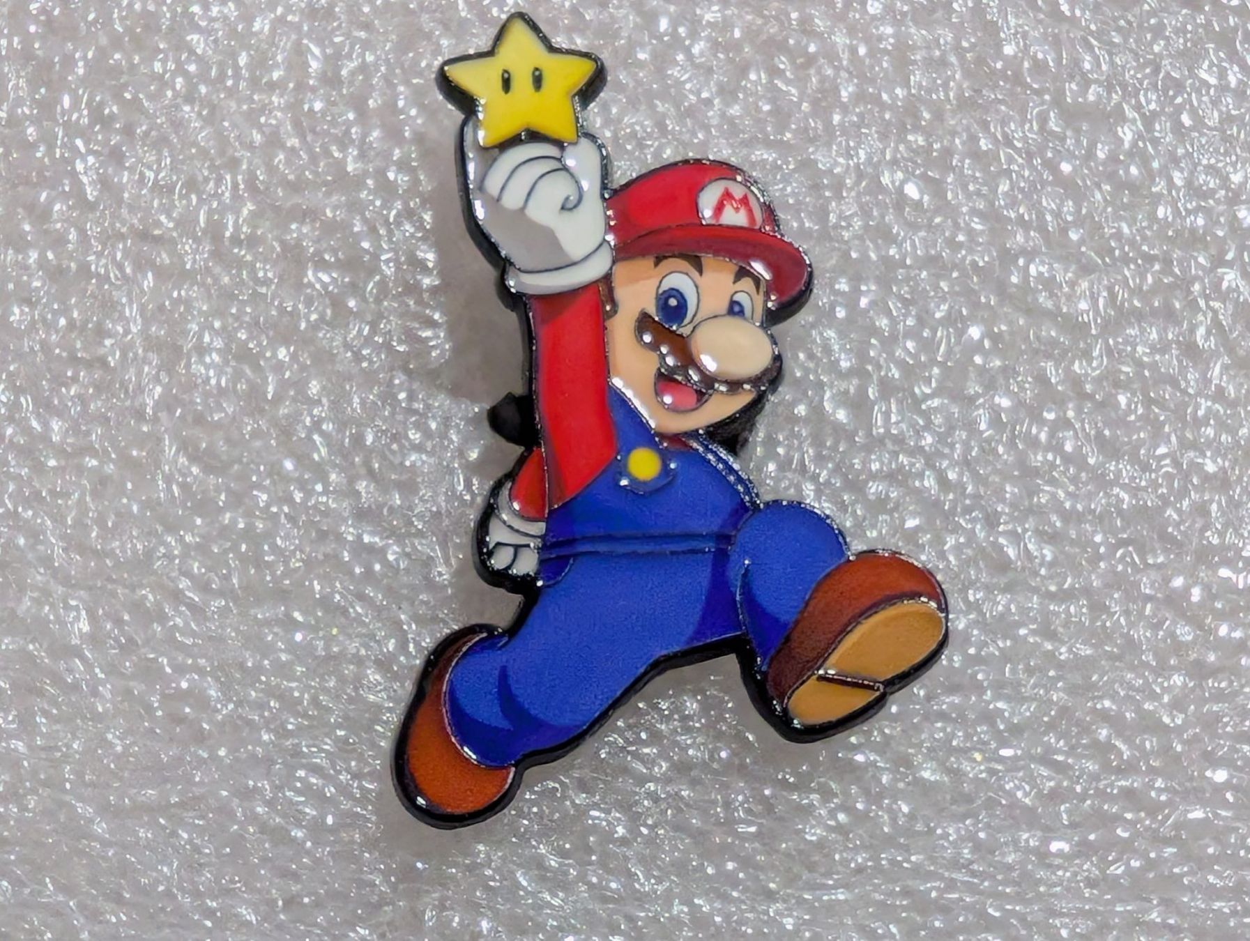 Placchette & Badge: Ansteckpin 1: Super Mario – Usato da Oppligen venduto da Pin-Fall-Shop