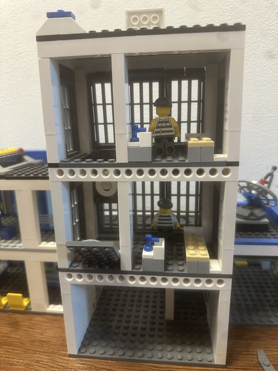 Lego Kit di costruzioni: Lego Polizei  – Usato da Herbriggen venduto da Sehrazade 6