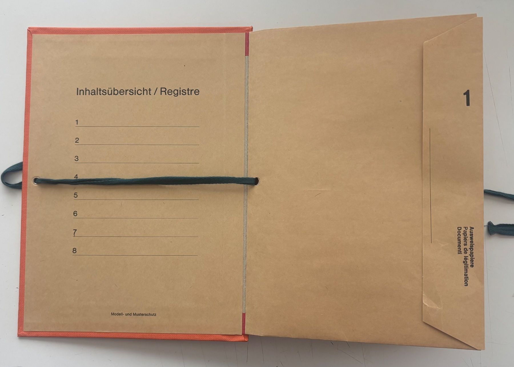 Koffer & Taschen: Porte-documents / Aktenmappen – Gebraucht aus Neuchâtel von gefdeneuch 3