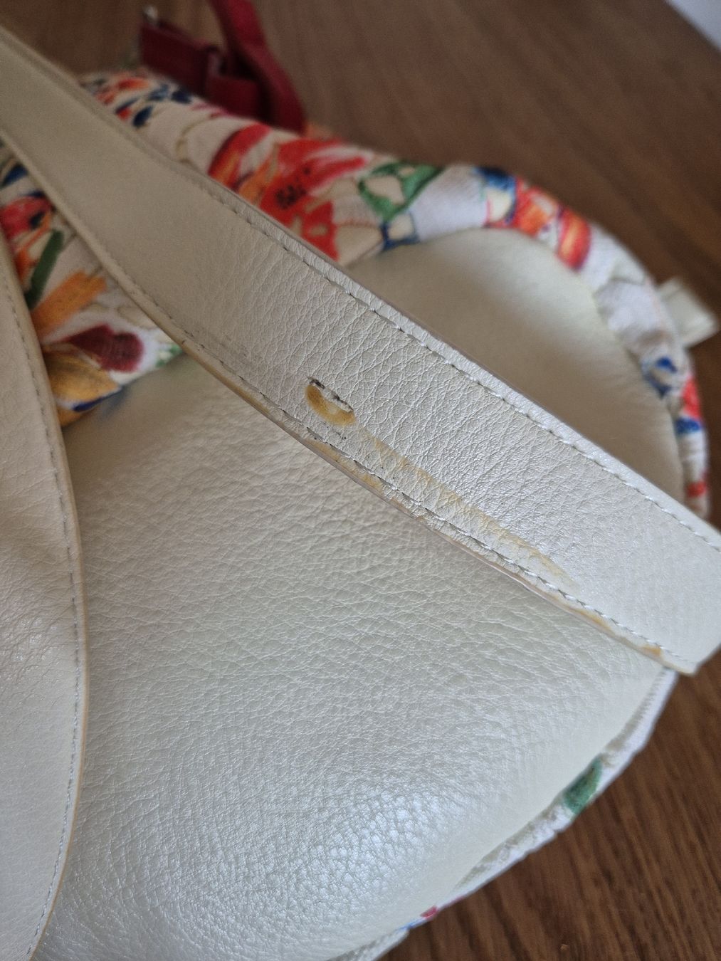 Desigual Zaini: Blumen Rucksack von Desigual – Usato da Goldach venduto da Mona.93 1
