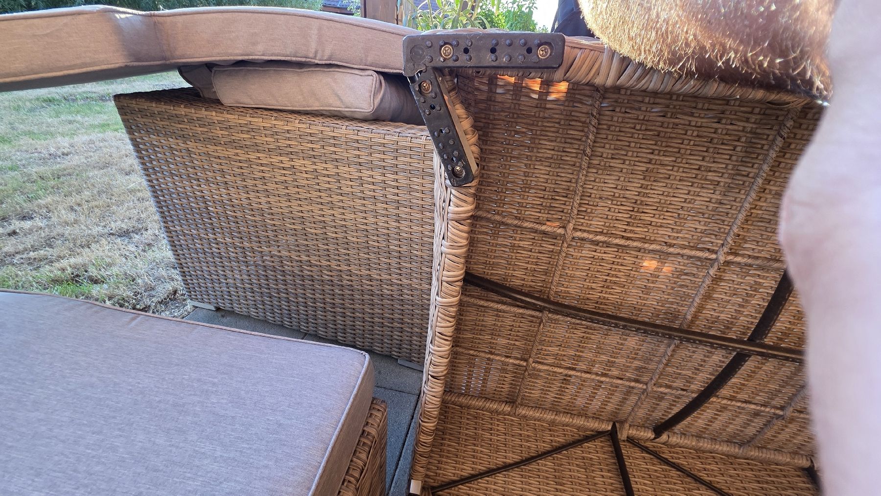Sofas: Ratanlounge – Gebraucht aus Oberlunkhofen von pele-rin 3
