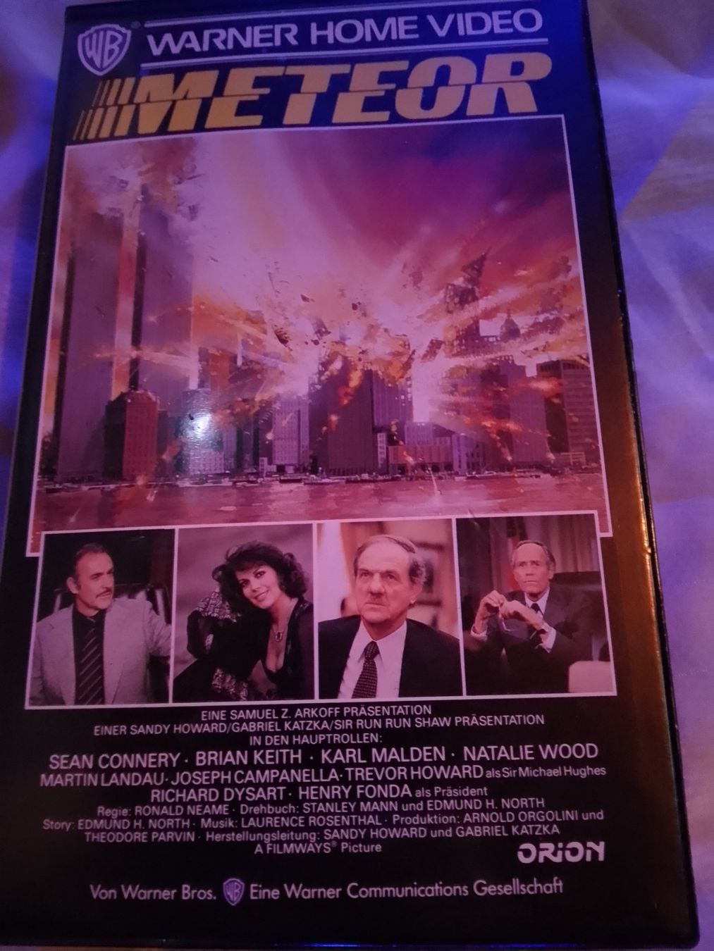 Tutti i VHS: Meteor VHS Warner Home Video PGV 76007 – Usato da Remetschwil venduto da Privatflohmi