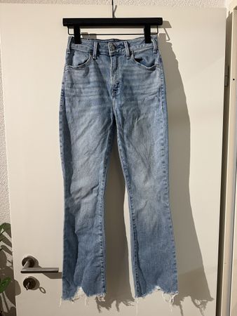 womens abercrombie jean size 24/00