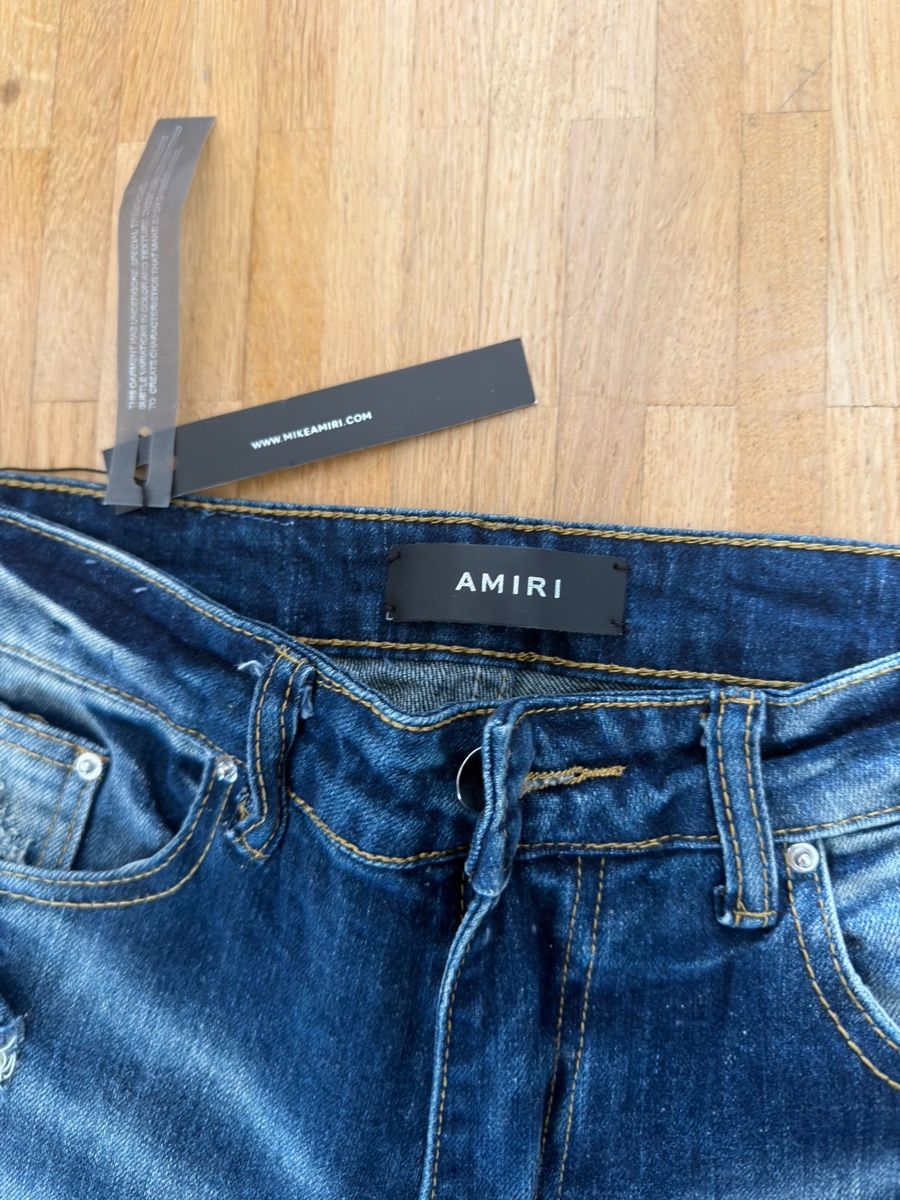 Amiri Jeans: Amiri Jeans – Nuovo e nell'imballaggio originale da Hergiswil NW venduto da cz51wrm 1