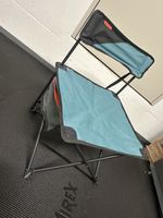 Campingstuhl Quechua klappbar blau schwarz gebraucht