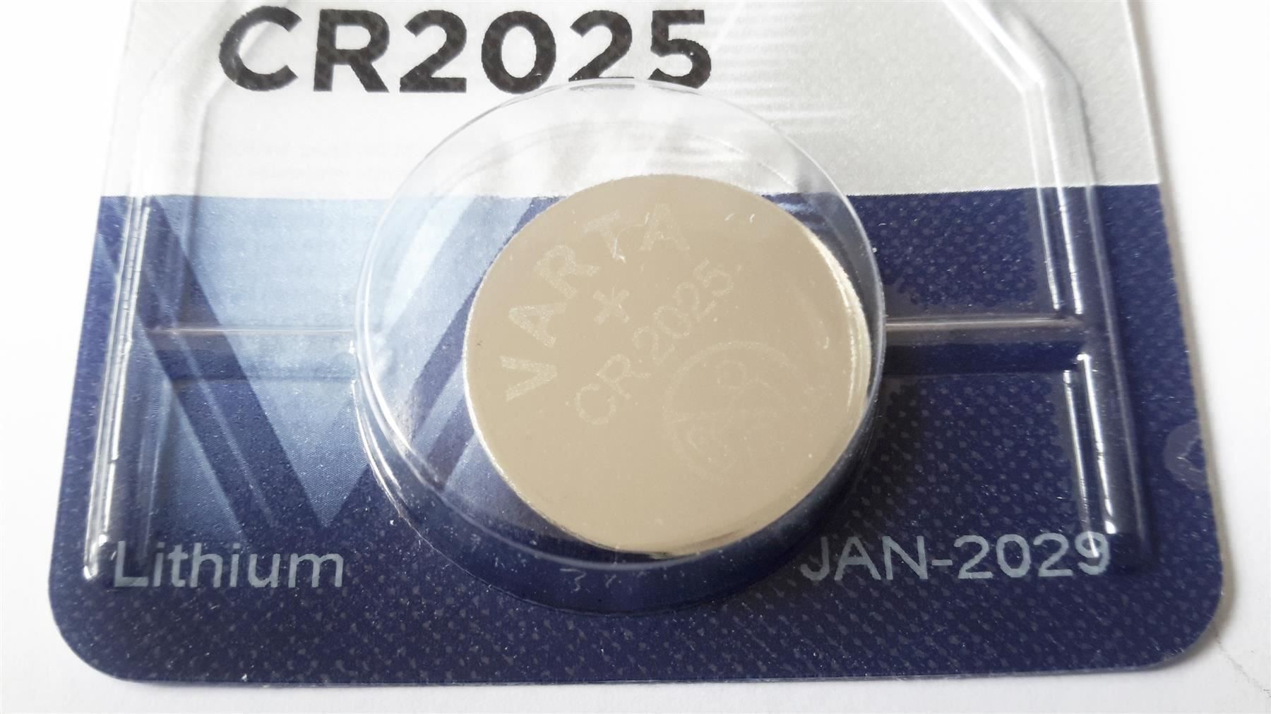 Akkus & Batterien: Knopfzelle CR2025, Lithium, Varta – Neu und originalverpackt aus St. Gallen von cointec 3