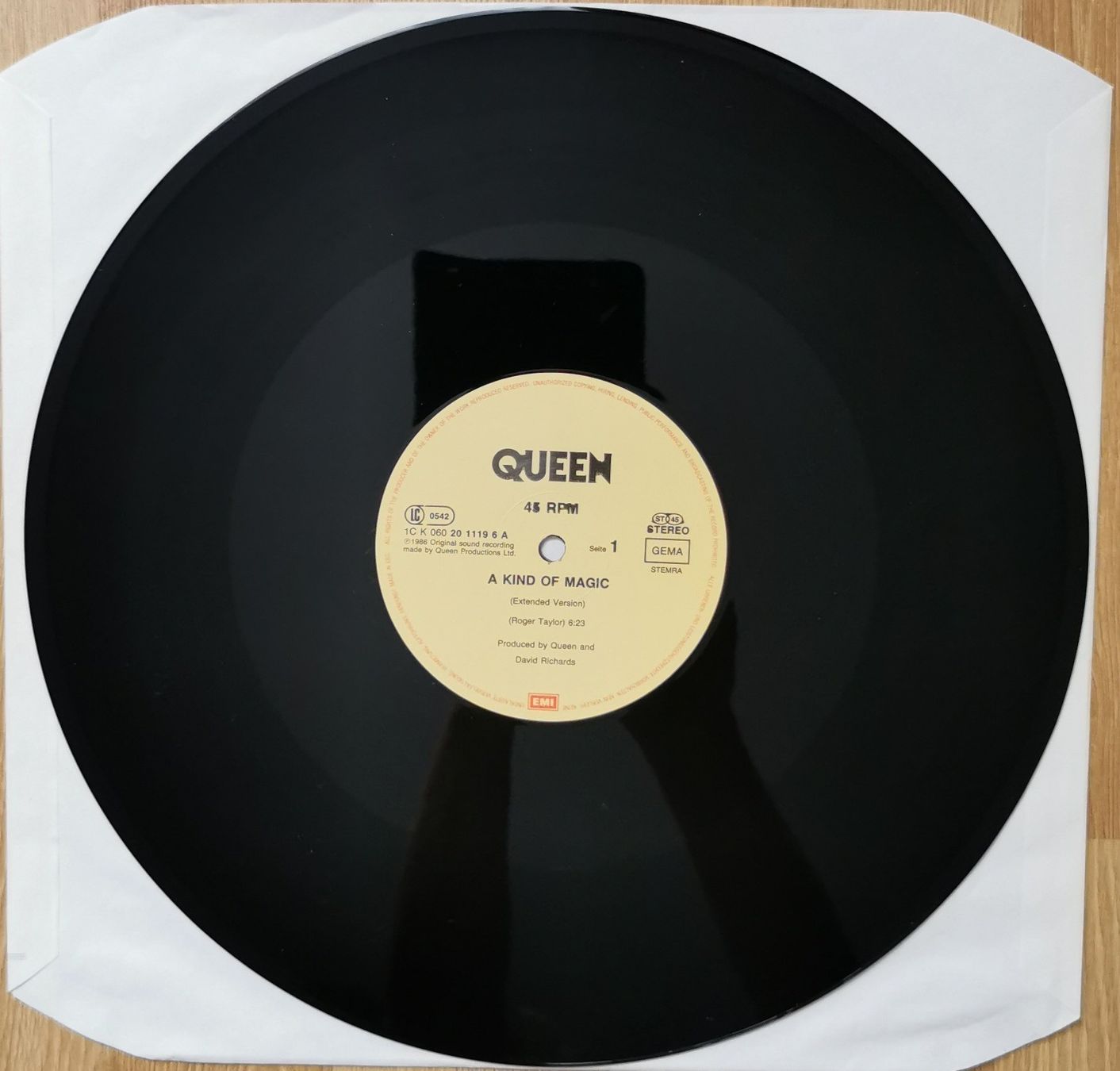 Dischi in vinile: Queen - "A Kind Of Magic" Vinyl Maxi-Single 1986 – Usato da Birsfelden venduto da dsc_f8gx 3
