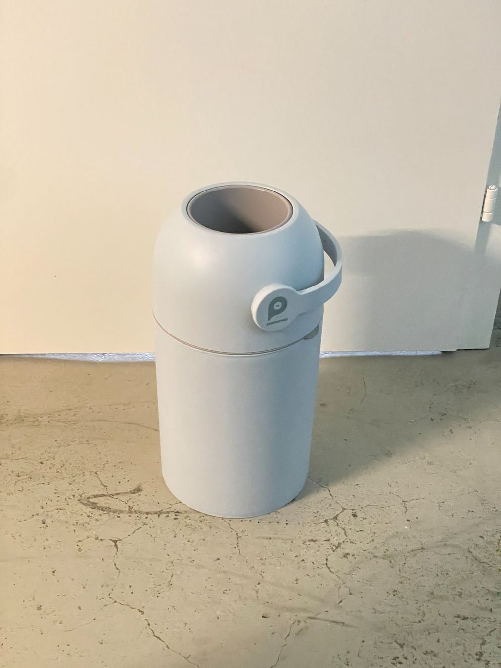 Chicco Cestini per rifiuti: Windeleimer Premaman – Usato da Zürich venduto da tick_