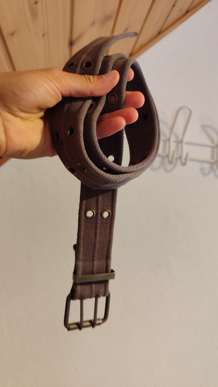 Zara Lotti di vestiti: Gürtel, Zara & AnnaField, Gr.M (verschiedene!) – Nuovo e nell'imballaggio originale da Brüttisellen venduto da nic_xm7s 8