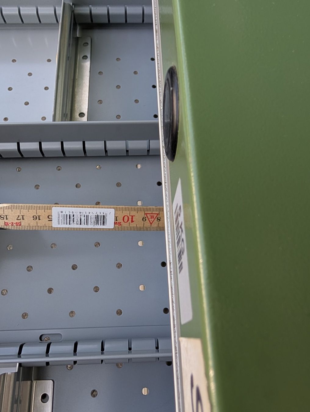 Lista Armadi: Lista Schrank 2x – Usato da Näfels venduto da Ag3 3