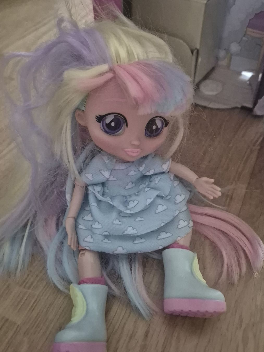 Poupées: BFF – Jenna Set , with Outfit and Container! – D'occasion à Basel par and_zvv7 3