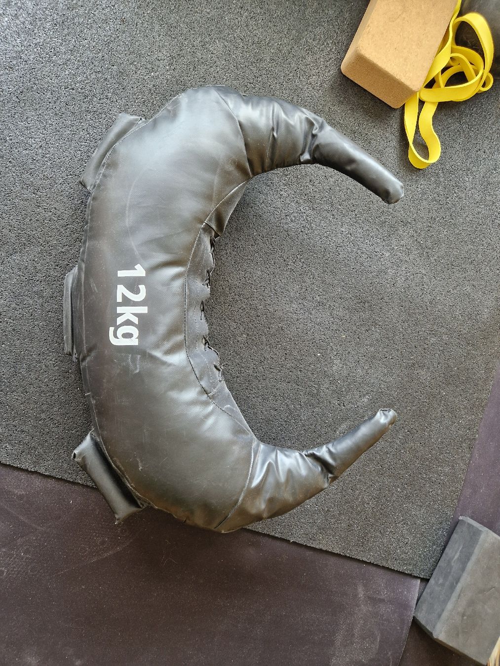 Manubri & Pesi: 12 kg Bulgarian Bag – Usato da Zürich venduto da thehulk01