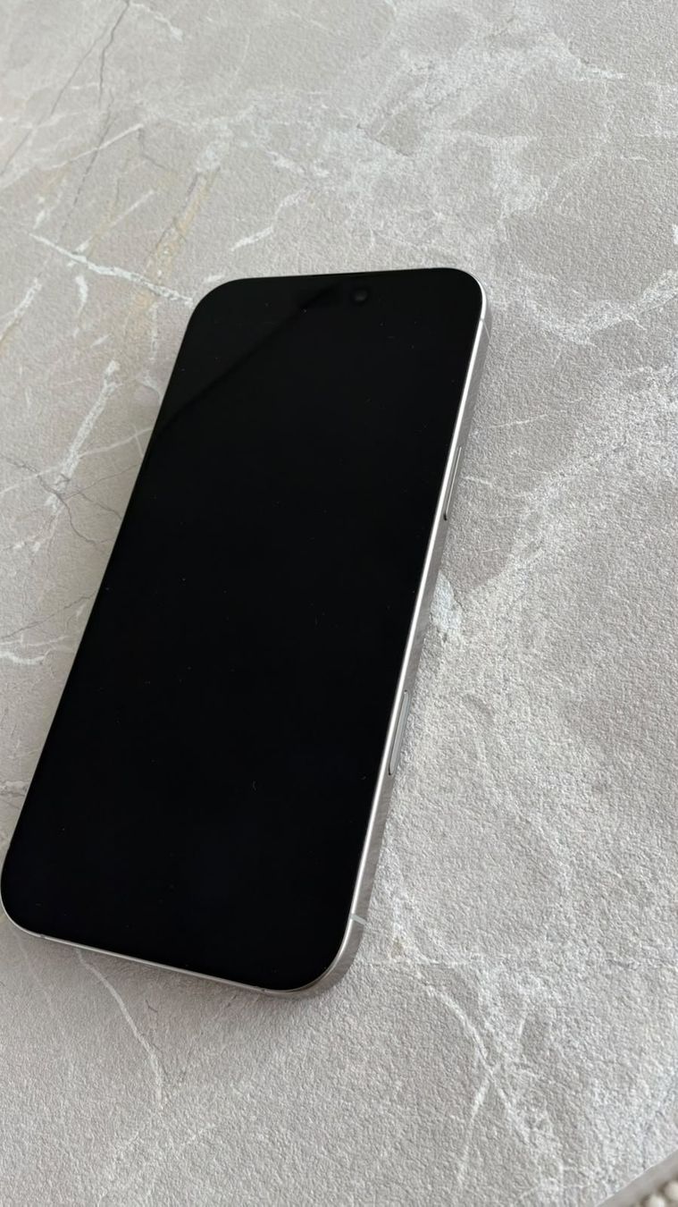 Apple Telefoni cellulari / Smartphones: Apple iPhone 16 Pro Max 512 GB – Usato da Dietlikon venduto da mrmister12304 1