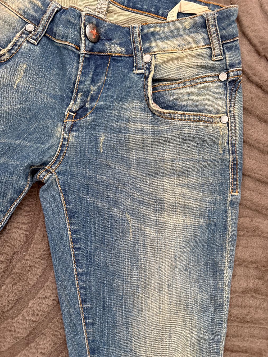 Jeans: Jeans Zu Element – Usato da Schlieren venduto da van_qcj5 1