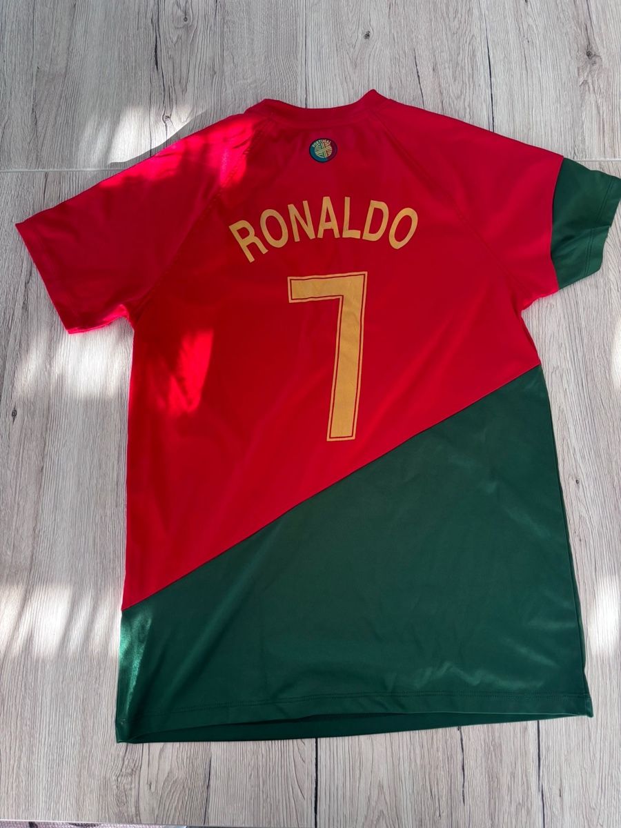 Leibchen & Hosen: Trikot Portugal - Grösse M – Gebraucht aus Meisterschwanden von Scania78 2