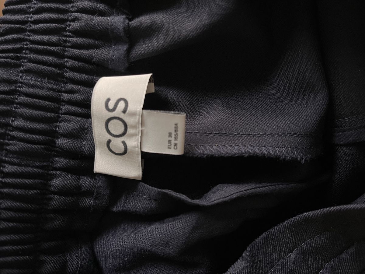 Cos Pantalons: COS Wollhose – Neuf (Voir description) à Basel par lisa.schulze 2
