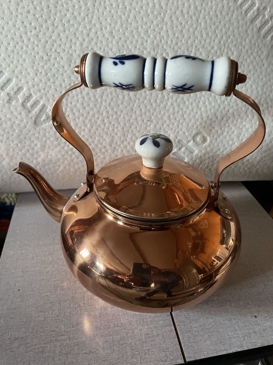 Teekannen: Kupfer Teekanne  – Neu und originalverpackt aus Davos Dorf von Erika54
