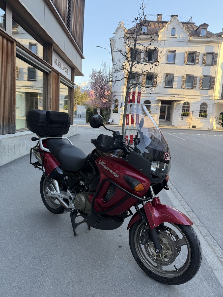 Honda Touring: Honda Varadero XL1000 – Usato da Laax GR venduto da mik_nt6x