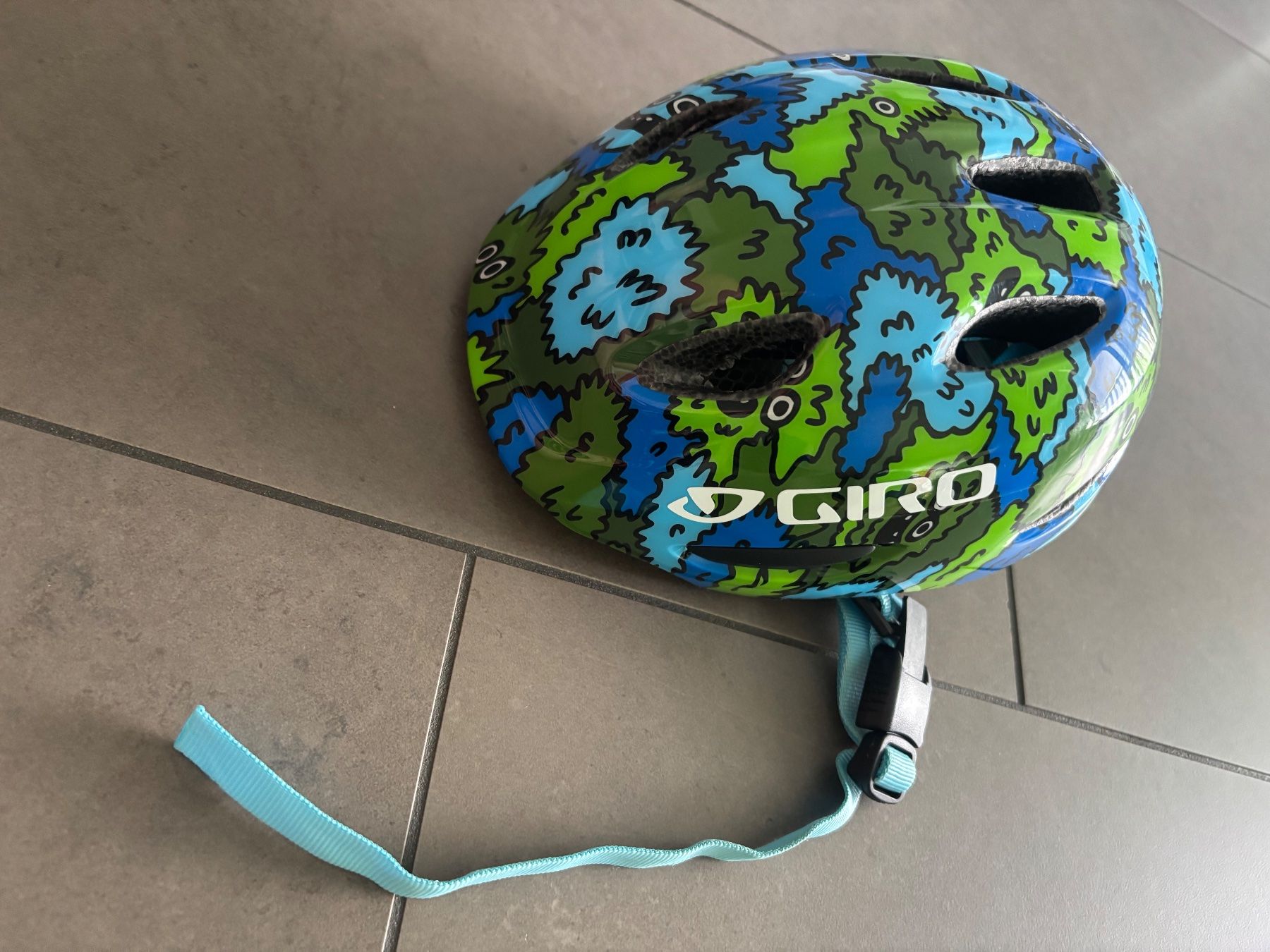 Giro Caschi: Giro Kinderhelm XS 45-49cm – Usato da Jonen venduto da Binaa1994