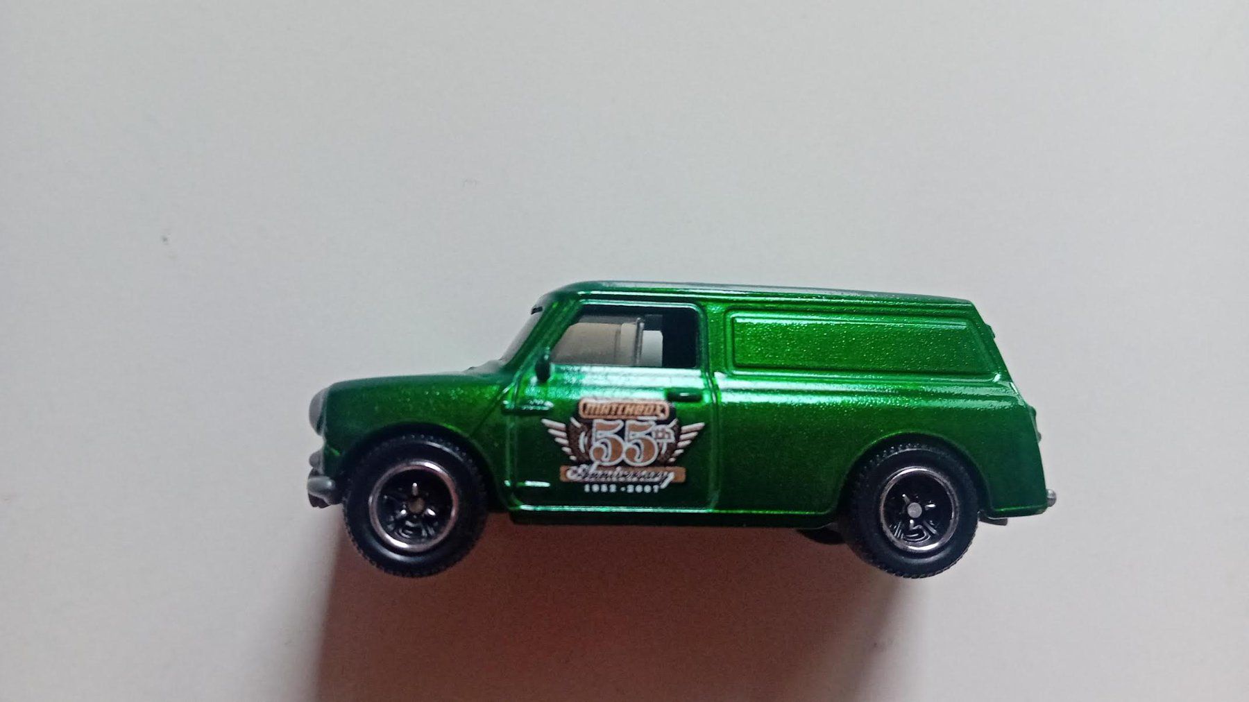 Matchbox Modellini d'auto: Austin Mini Van 1965 1:51 Matchbox – Nuovo (secondo la descrizione) da Salez venduto da Robe12 3