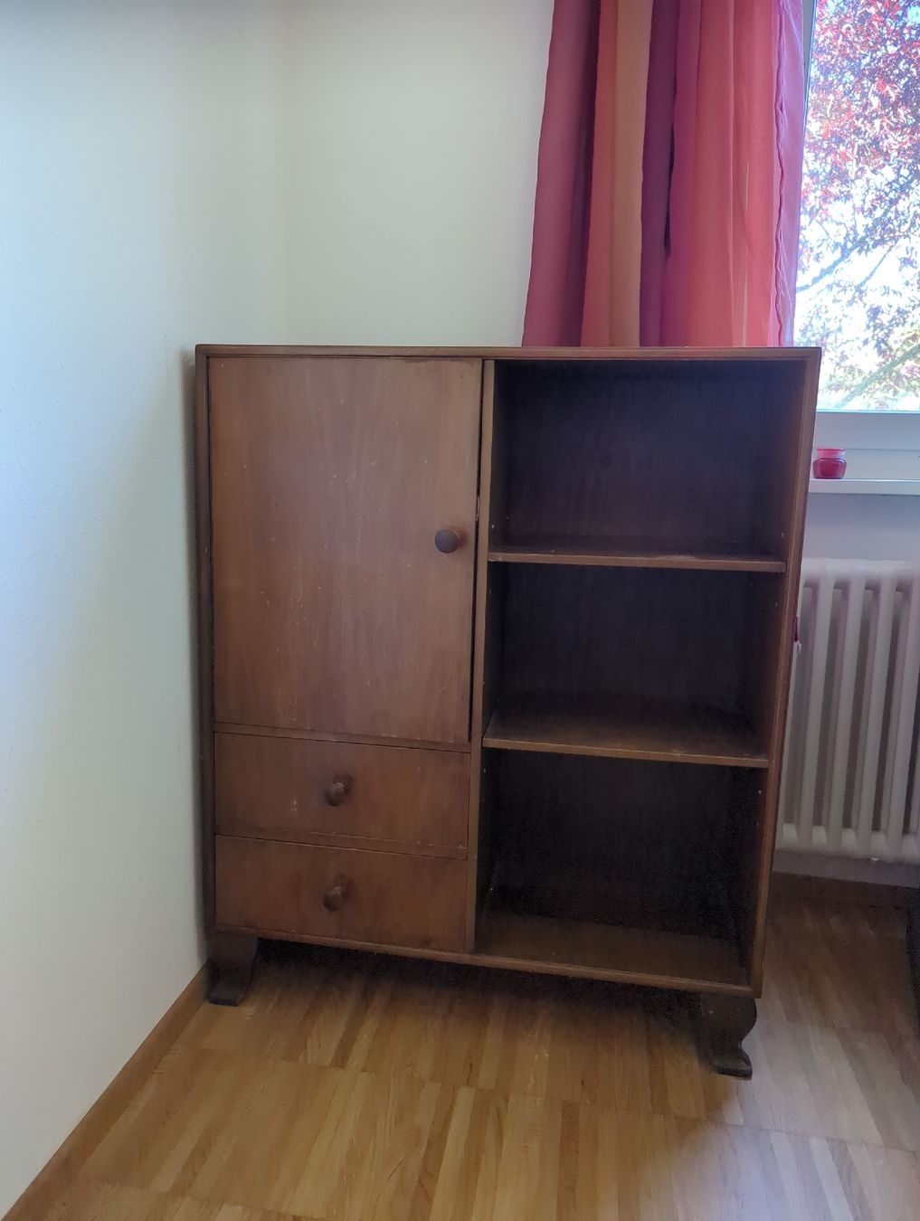 Armadi: Holzschrank, Vintage Look – Usato da Winterthur venduto da sternenwald